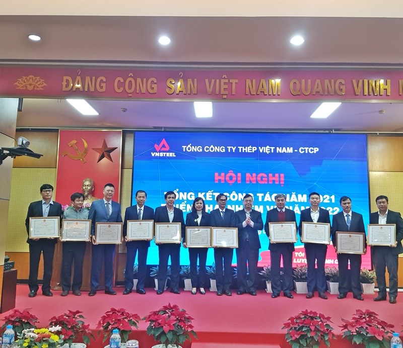 A Lai trao thuong