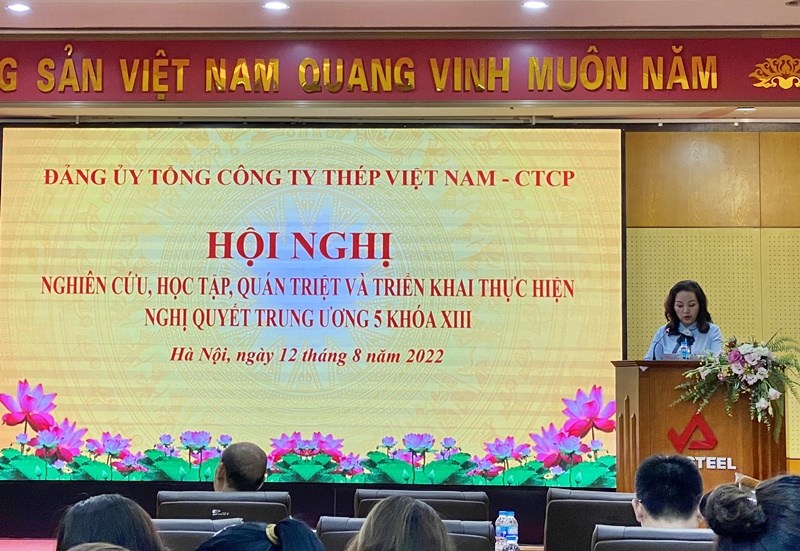 4. C Hien