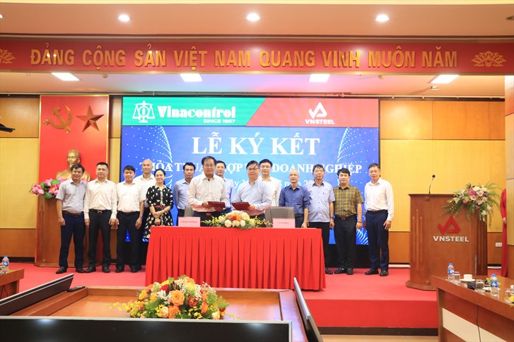 VNSTEEL KÝ KẾT THỎA THUẬN HỢP TÁC VỚI VINACONTROL