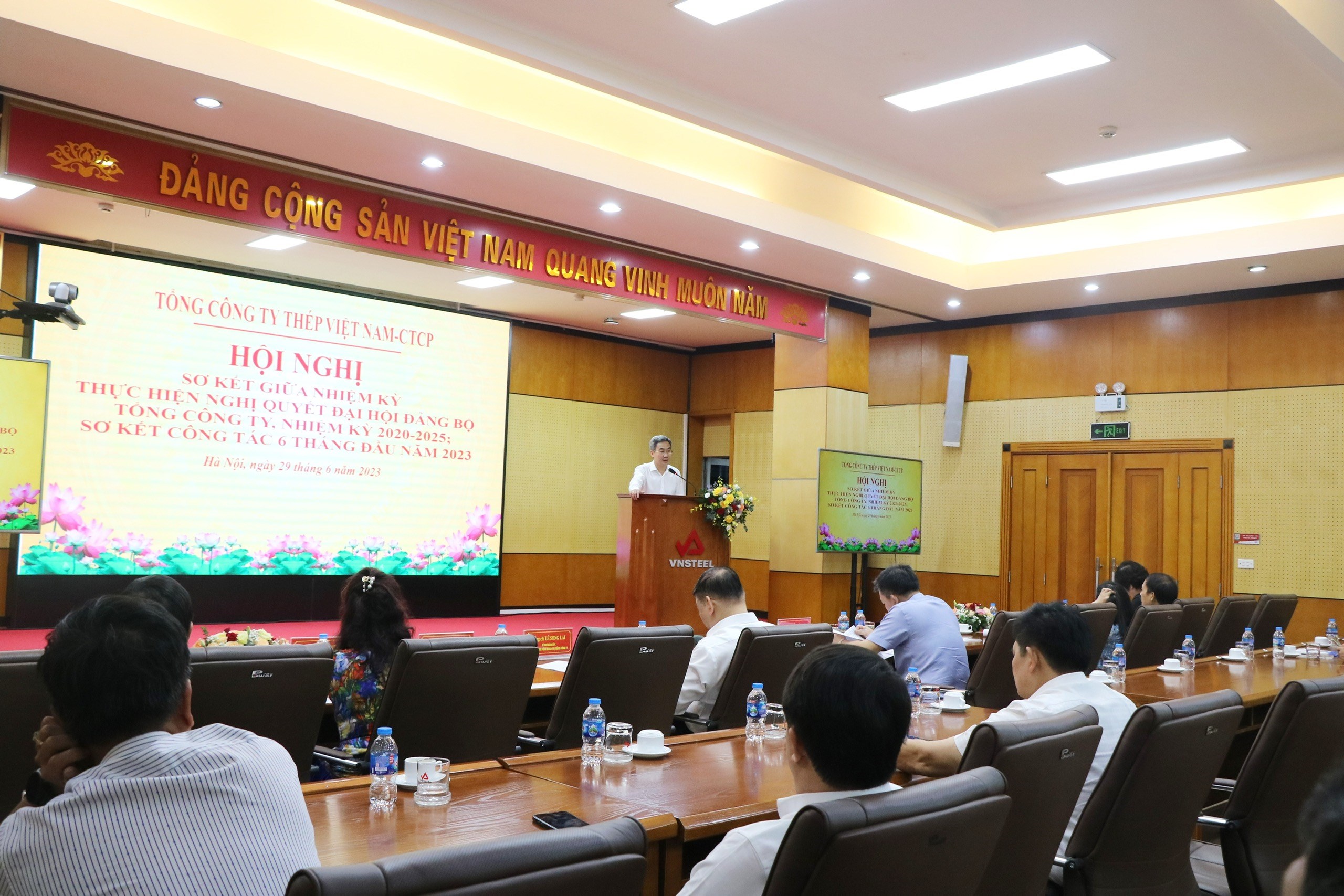 Sếp Đa phát biểu