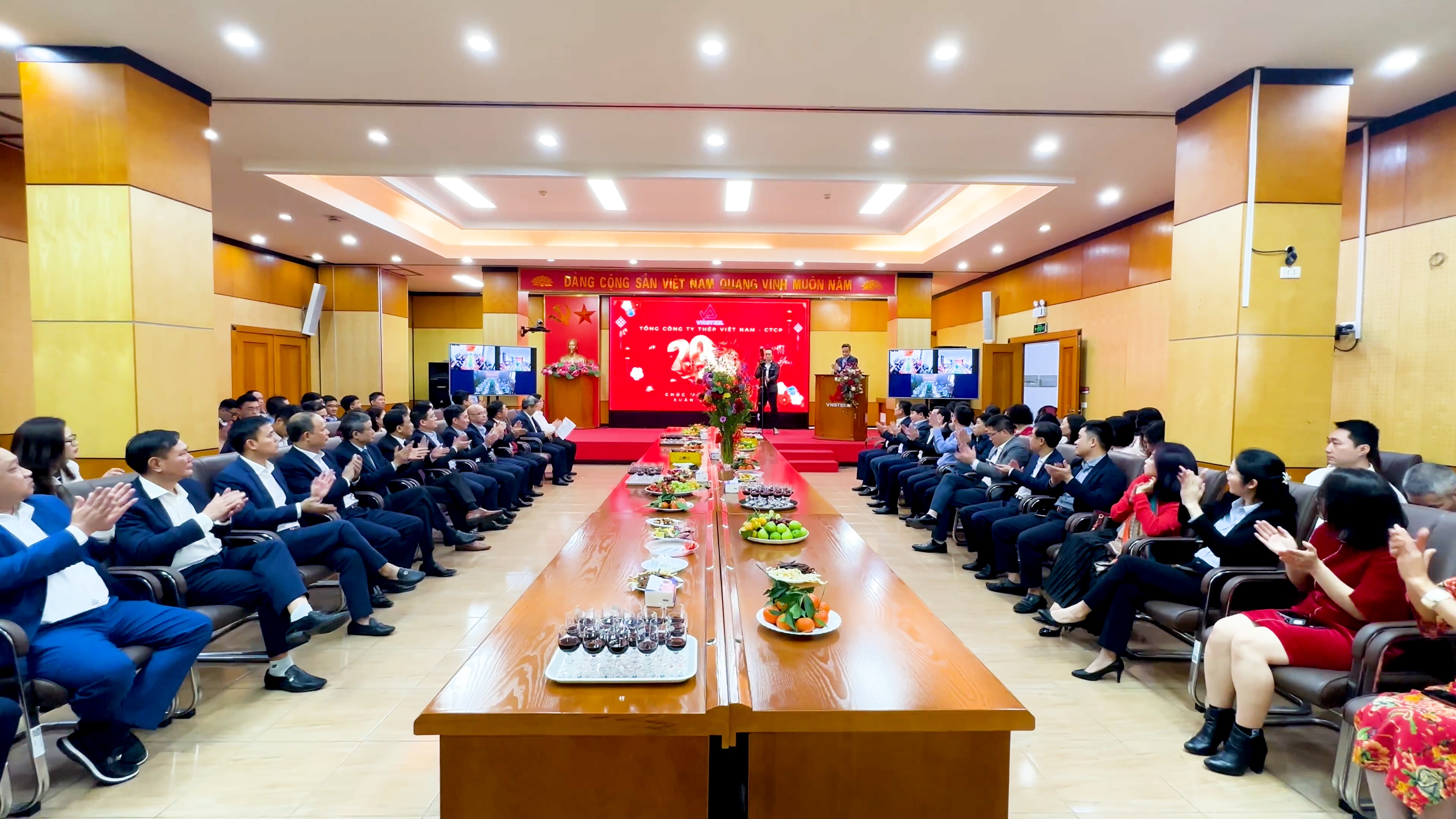 ảnh tổng thể 