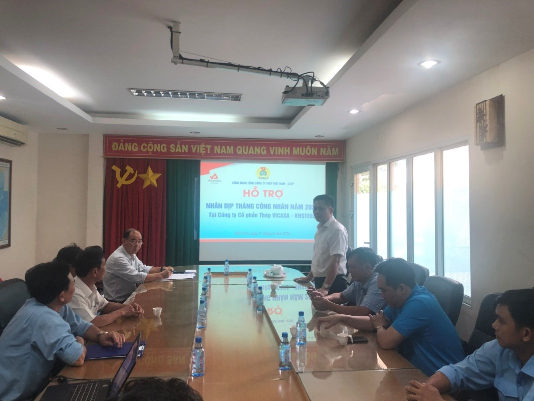 cong-doan-tong-cong-ty-thep-viet-nam-ctcp-trao-qua-va-phoi-hop-to-chuc-tap-huan-atld-cho-cac-don-vi-khu-vuc-phia-nam_66505674c2b6a