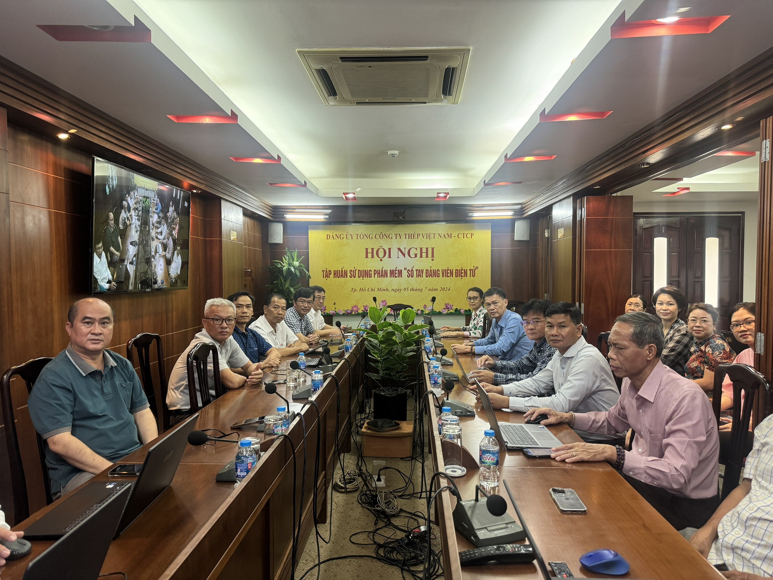 Điểm cầu VPDD
