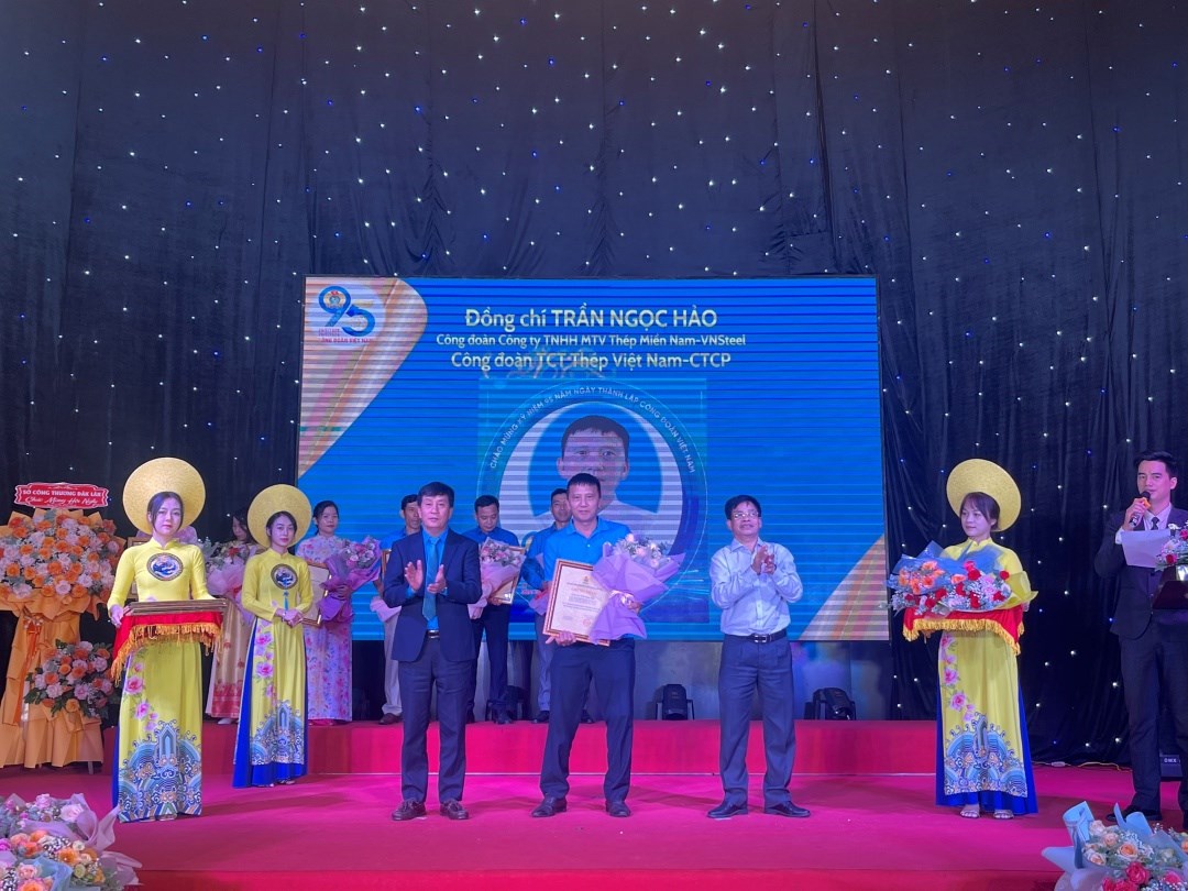8-ca-nhan-va-tap-the-thuoc-cong-doan-tong-cong-ty-thep-viet-nam---ctcp-duoc-cong-doan-cong-thuong-viet-nam-khen-thuong_669a31f650406