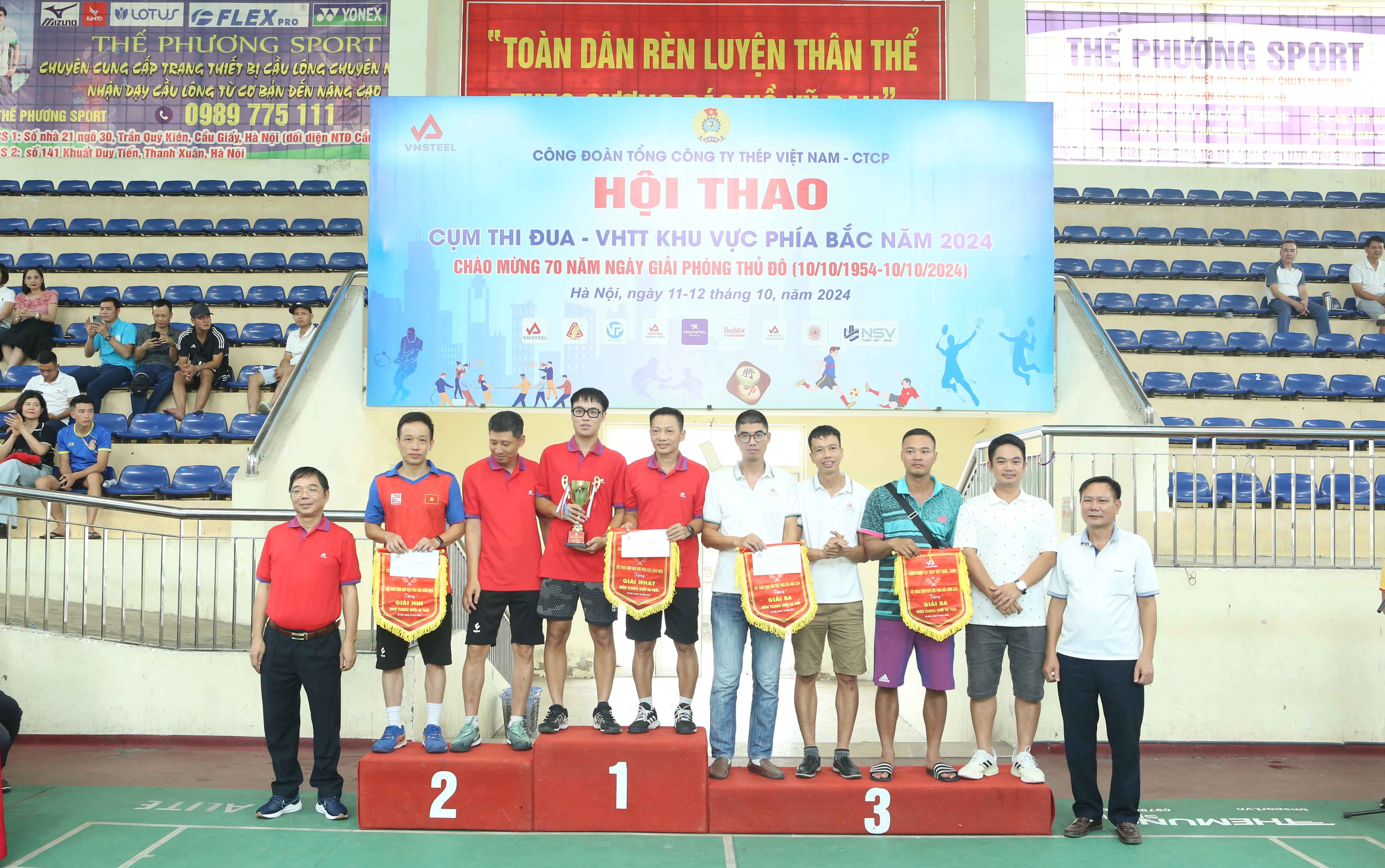 Tennis-duoi-45_1