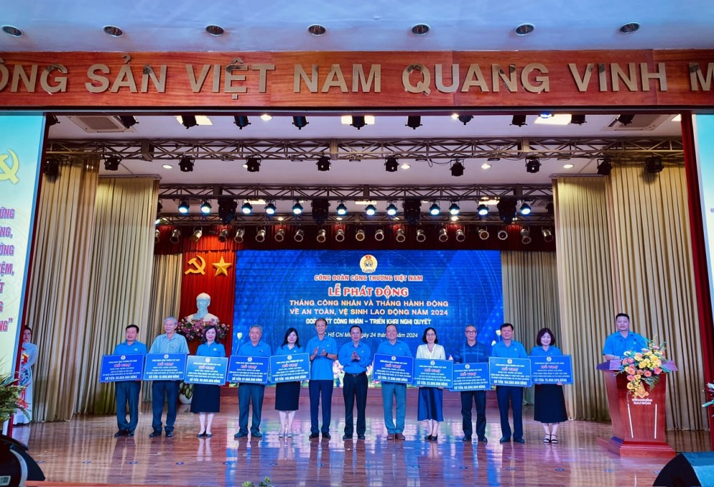 cong-doan-tong-cong-ty-thep-viet-nam---ctcp--la-co-dau-trong-hoat-dong-cua-cong-doan-cong-thuong-viet-nam_68058be49d6a6