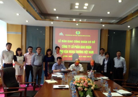 Tin tiếp nhận công đoàn cơ sở Công ty Vinatrans