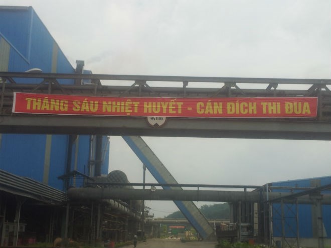 CÔNG ĐOÀN VTM THĂM, ĐỘNG VIÊN VÀ THƯỞNG "NÓNG" CÁC ĐƠN VỊ TRONG ĐỢT THI ĐUA THÁNG 6