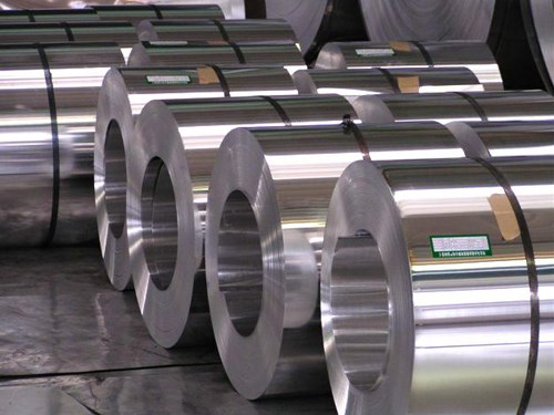 Nhập khẩu thép hợp kim tăng vọt bất thường