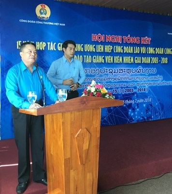 Công đoàn TCT tham dự Hội nghị Tổng kết 15 năm hợp tác đào tạo giảng viên kiêm nhiệm cho CBCĐ TƯLH CĐ Lào