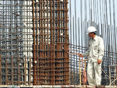 Thận trọng với các dự án thép mới
