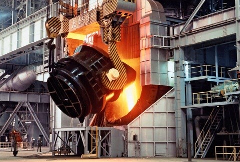 Nippon Steel dự định bán hai nhà máy thép tại Mỹ