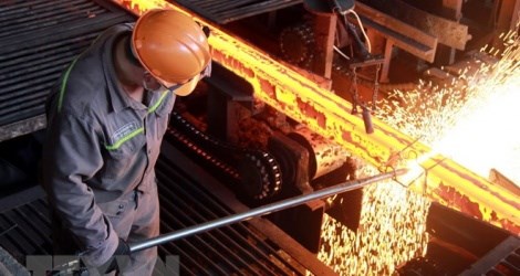 Doanh nghiệp thép không gỉ lại rối bời