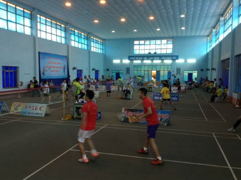 “VNSTEEL” TỔ CHỨC GIẢI CẦU LÔNG CNVC-LĐ NĂM 2016