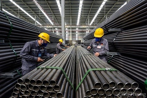 Nhiều triển vọng phục hồi cho ngành thép và xi măng