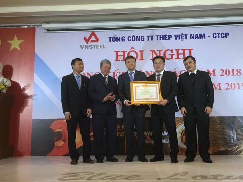 Thép miền Nam: Vì người lao động, cùng người lao động