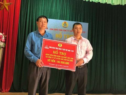 Công đoàn VNSTEEL hỗ trợ ĐVCĐ và NLĐ tại Công ty CP Luyện cán thép Gia Sàng và Công ty TNHH Natsteel Vina