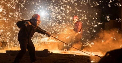Trung Quốc tham vọng gì khi tạo ra tập đoàn thép lớn nhất nhì thế giới?
