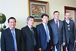 Thăm và làm việc tại Belarus