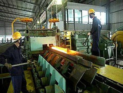 Kiểm soát chặt hơn khí thải và nước thải ngành thép