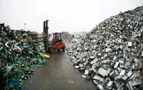 Quy định mức phí xác nhận đủ điều kiện về bảo vệ môi trường trong nhập khẩu phế liệu
