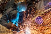 Mỹ đẩy mạnh nhập khẩu thép trong đại dịch COVID-19